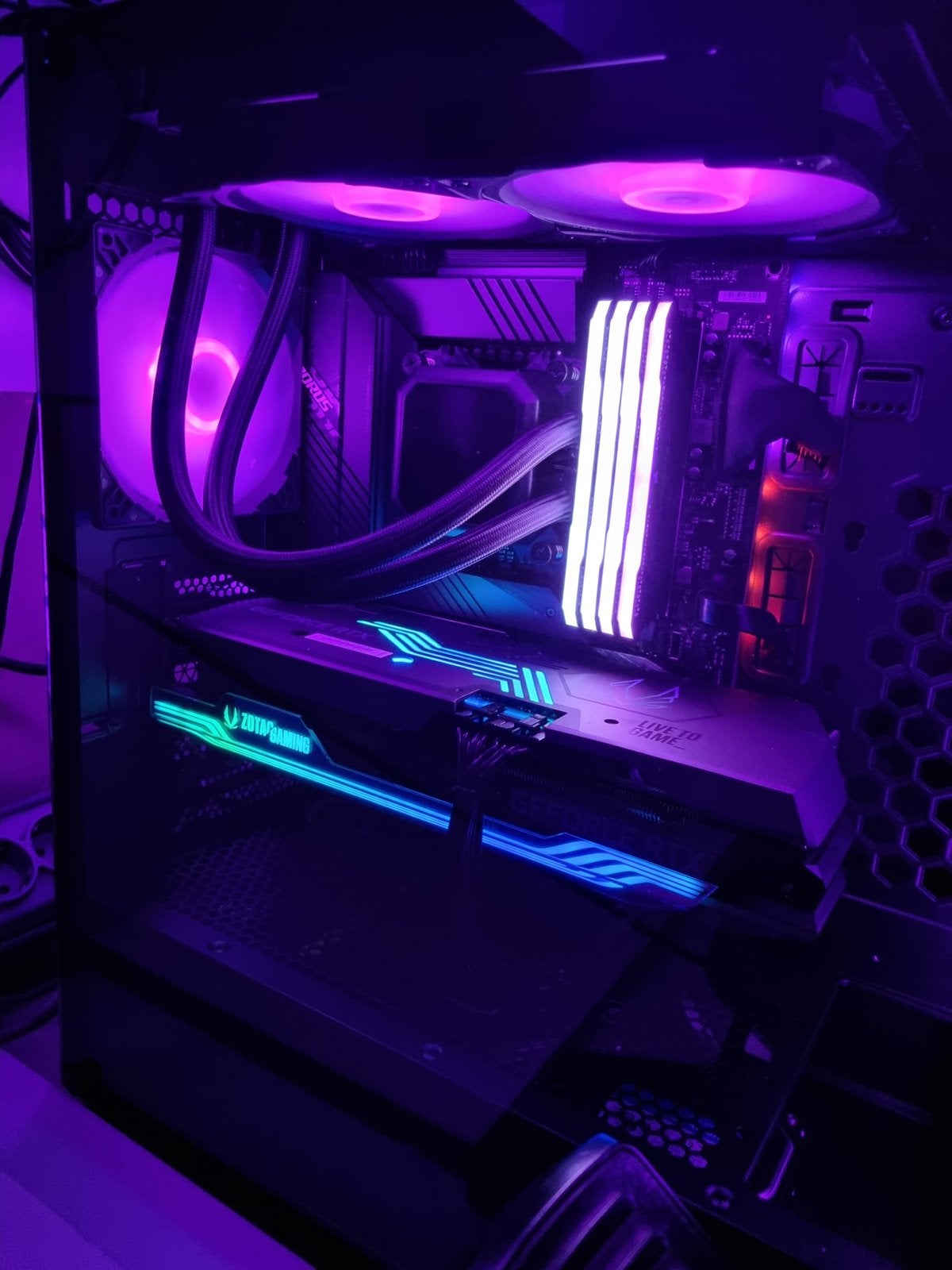 Aorus Gaming PC i7-9700K RTX 3080 Ti 32GB RAM 2TB SSD, Computers en Software, Ophalen, 32 GB, Zo goed als nieuw, Gaming