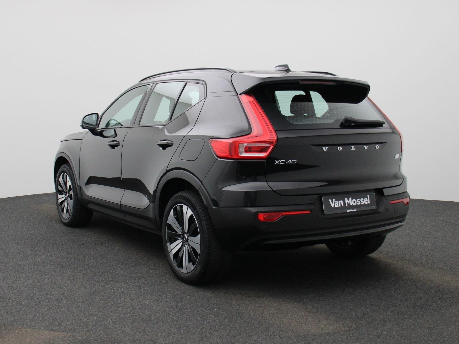 Volvo XC40 Recharge Core | ACHTERUITRIJCAMERA | APPLE CARPLA, Auto's, Volvo, Gebruikt, Automatische klimaatregeling, Zwart, 420 min