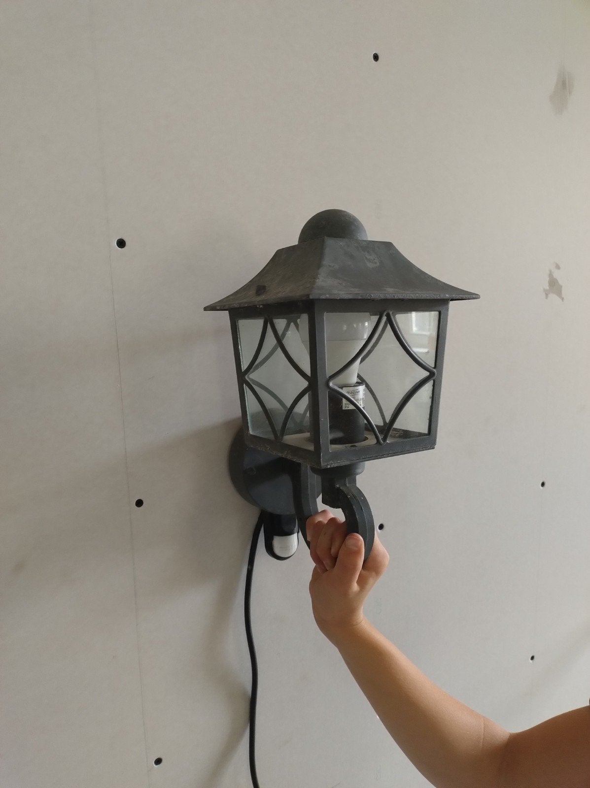 Massive Buitenlamp met Bewegingssensor - Wandlamp Cambridge, Ophalen, Gebruikt, Netvoeding, Hanglamp