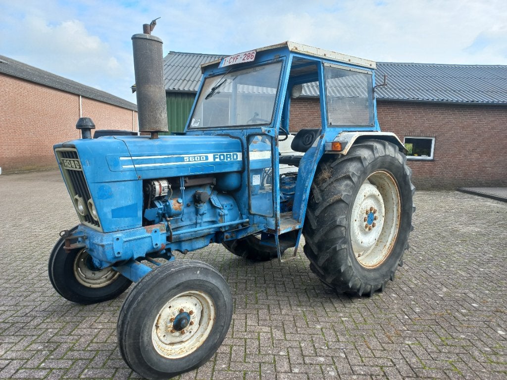 Tractor ford 5600 tractoren, Ophalen, Gebruikt