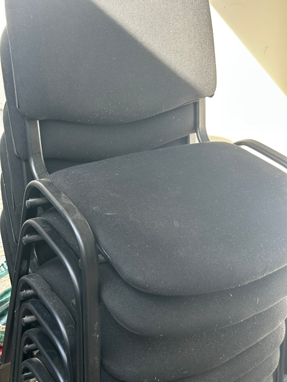 Nette zwarte stoelen voor tafel of wachtkamer, Ophalen, Gebruikt, Zwart, Stof