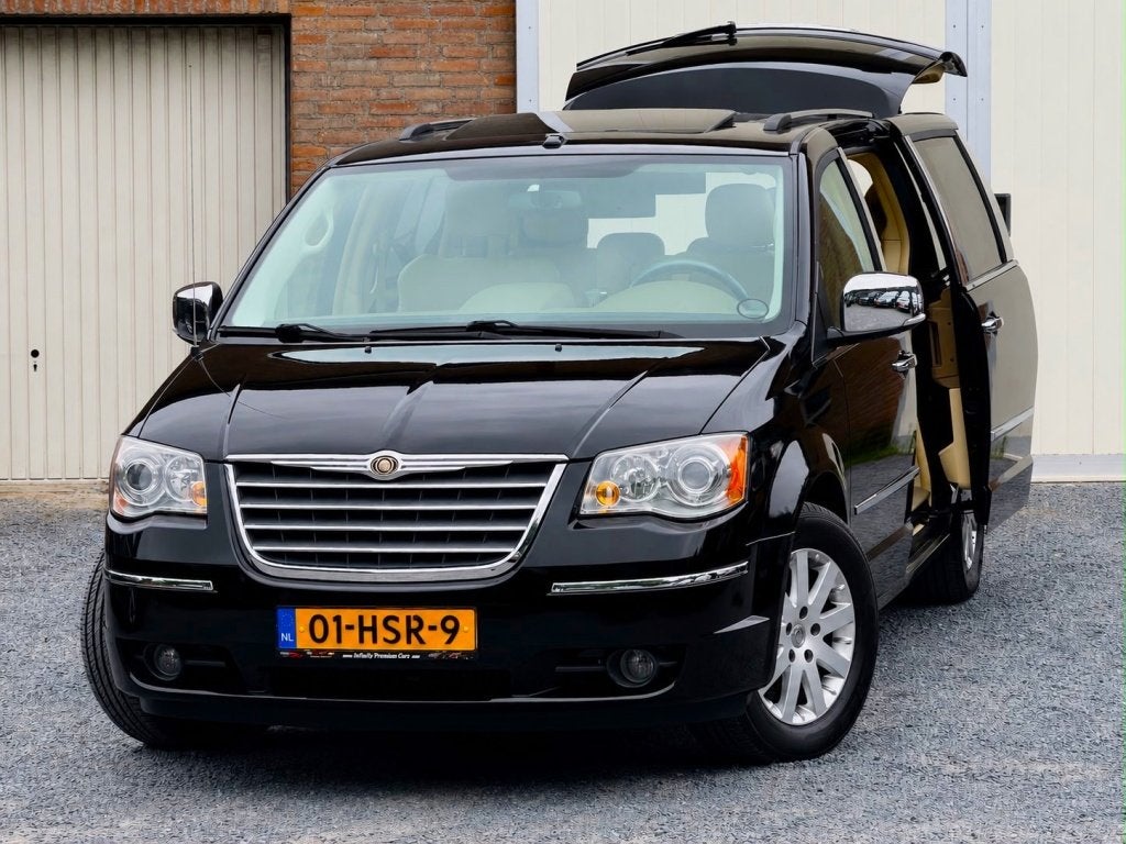 Chrysler Grand Voyager 4.0 V6 LIMITED OPEN-DAK SWIVEL&GO+TAF, Automaat, Gebruikt, Grand Voyager, 7 stoelen