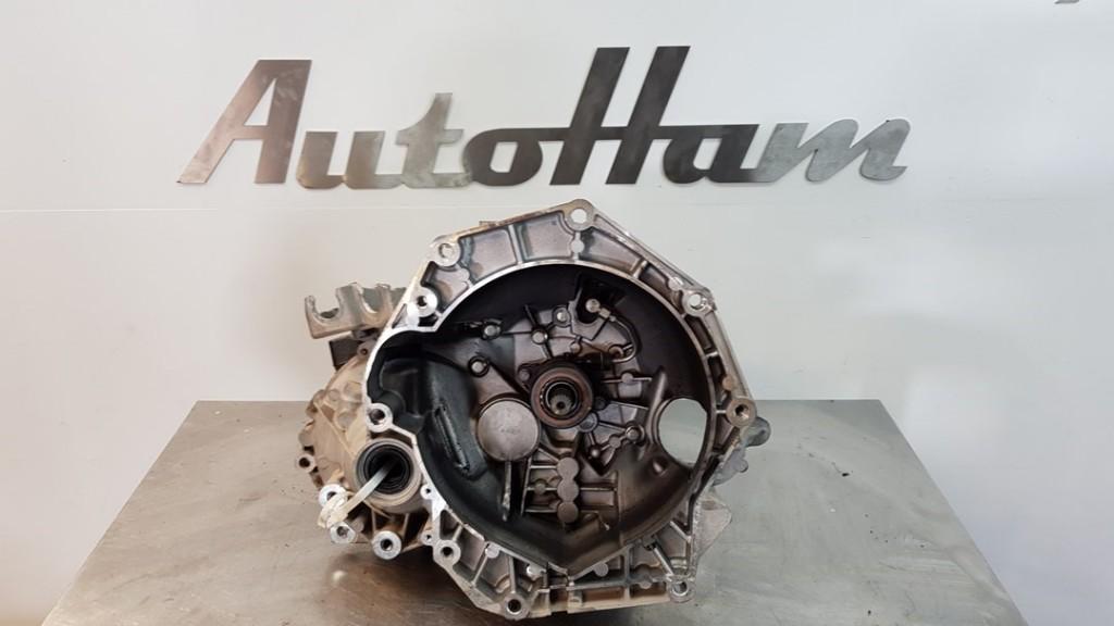 Versnellingsbak Schakel ABS Fiat 500X (334) 2019 46338015, FCA Germany GmbH, Gebruikt, IPC D1-09 Bahnhofsplatz, Rüsselsheim am Main 65423, , Duitsland