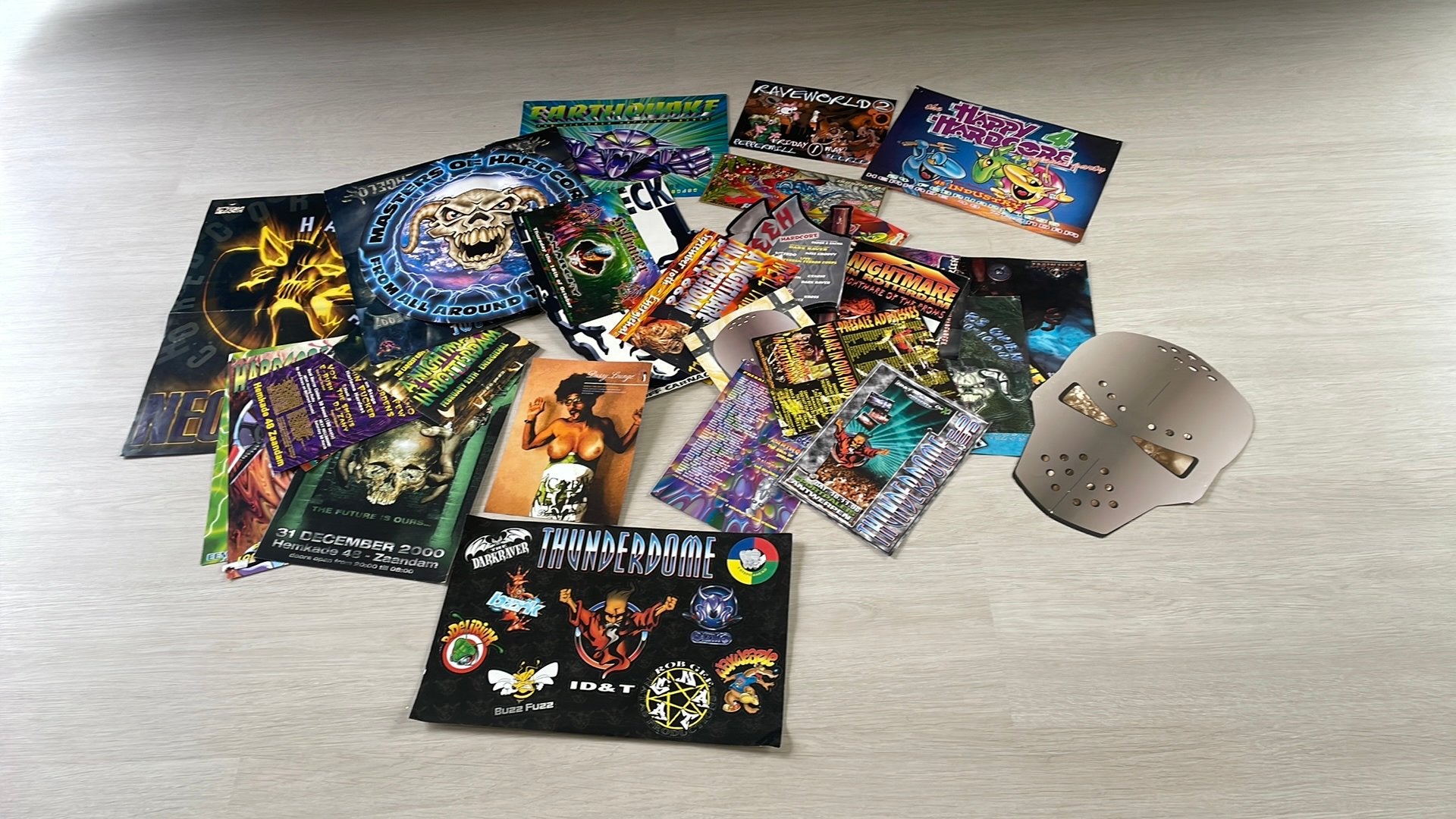 Hardcore stickers uit best off thunderdome en flyers, Verzenden, Film en Tv