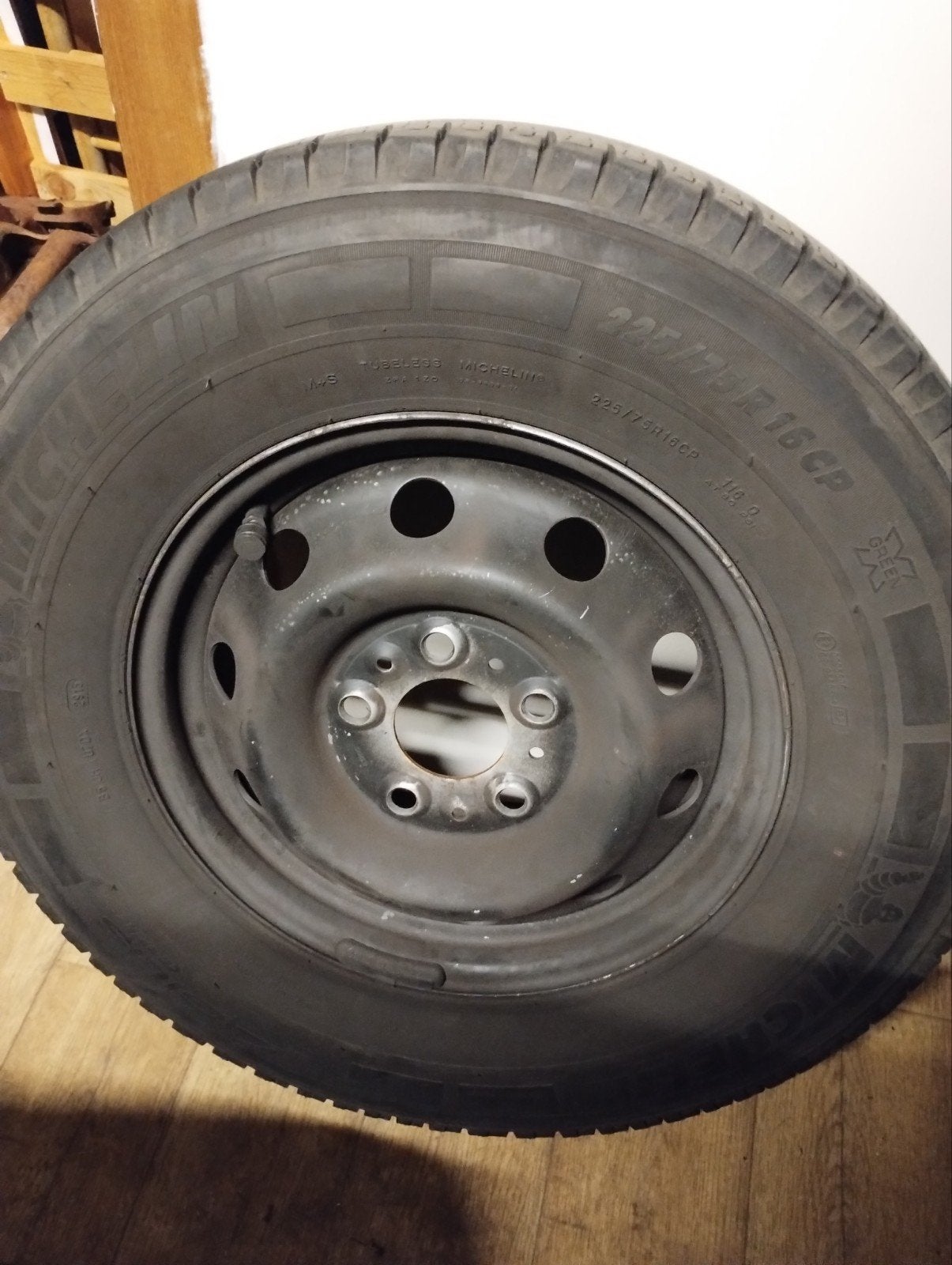Camperbanden 225/75 R16 Michelin met velg 5x130 ET68, Ophalen of Verzenden, Gebruikt