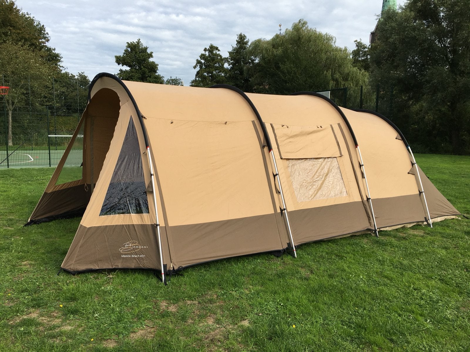 Bardani Mambo Beach RSC tunneltent - Ruime gezinstent, Ophalen, Gebruikt, Tot en met 4
