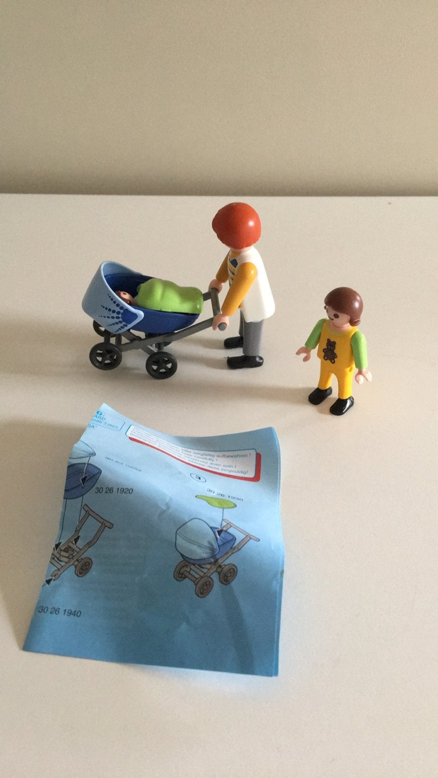 Playmobil 4408: Moeder met kinderwagen en kind, Complete set, Ophalen of Verzenden, Zo goed als nieuw, City life