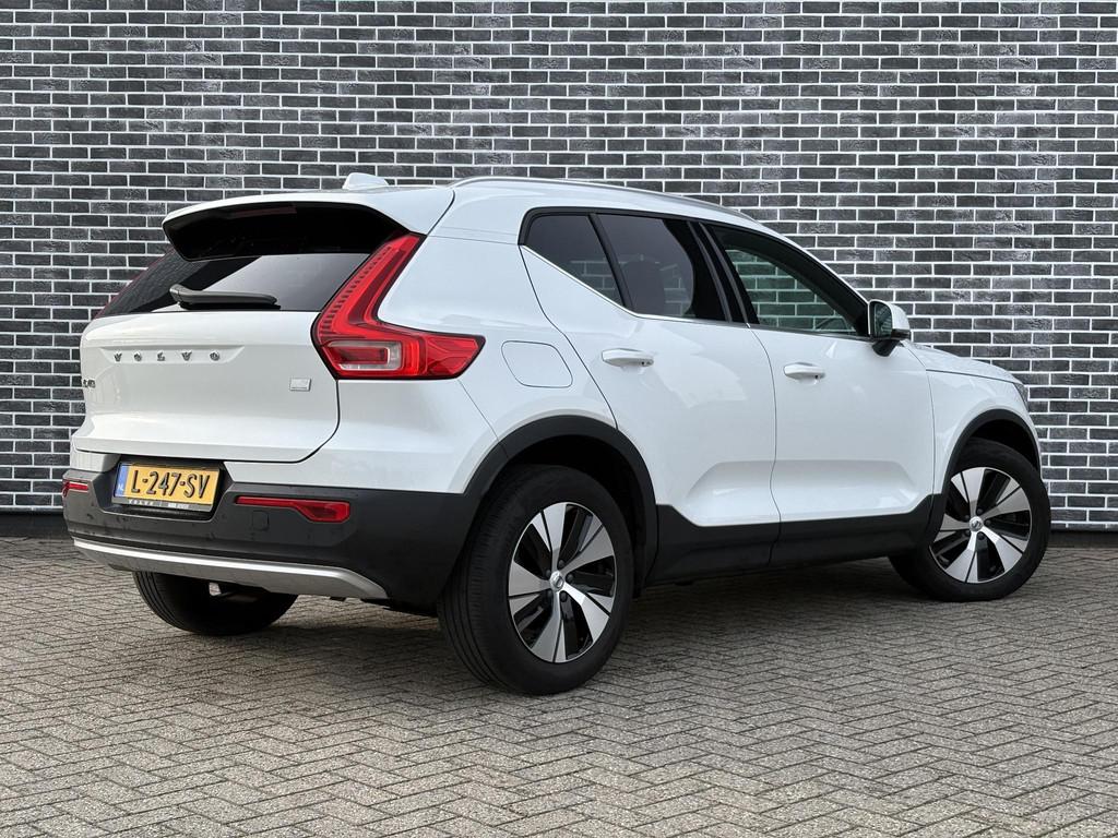 Volvo XC40 Plug-in Hybrid T4 Inscription Expression | Adapti, Auto's, 12 maanden, Euro 6, Wit, Hybride Elektrisch/Benzine