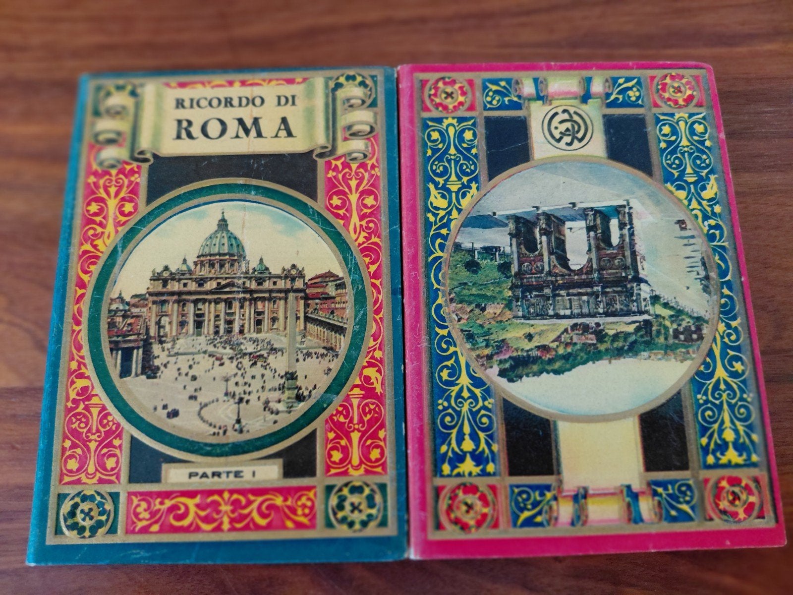 vintage souvenirboekjes, Boeken, Ophalen of Verzenden, Gelezen