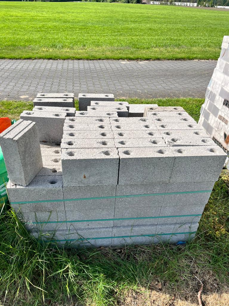 BIA ECO betonblok 29,7x10x19cm, Doe-het-zelf en Verbouw, Ophalen, Zo goed als nieuw, Bakstenen