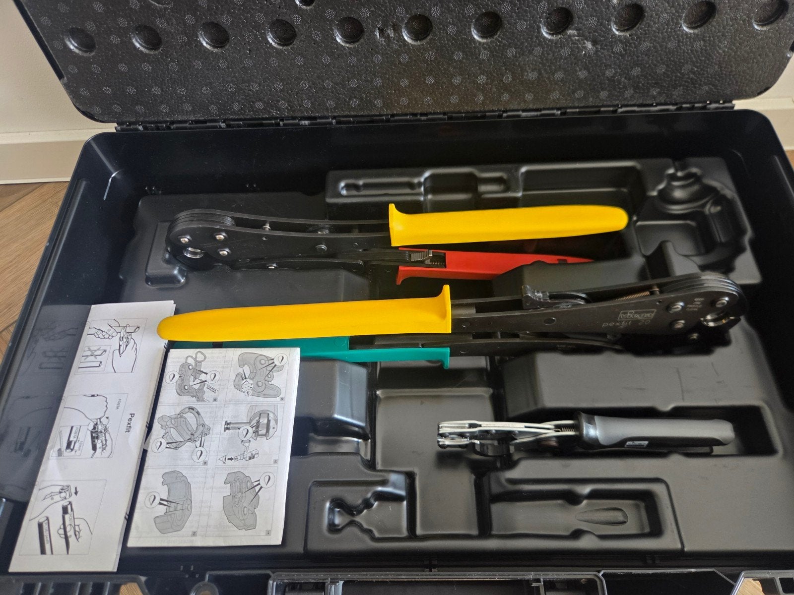 VIEGA Smartpress gereedschapset 16 + 20 mm – NIEUW – €420, Doe-het-zelf en Verbouw, Gereedschap | Handgereedschap, Ophalen of Verzenden