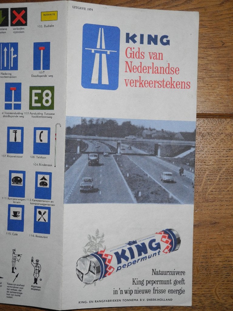 King Pepermunt gids van Nederlandse verkeerstekens 1974, Verzamelen, Ophalen of Verzenden, Overige typen