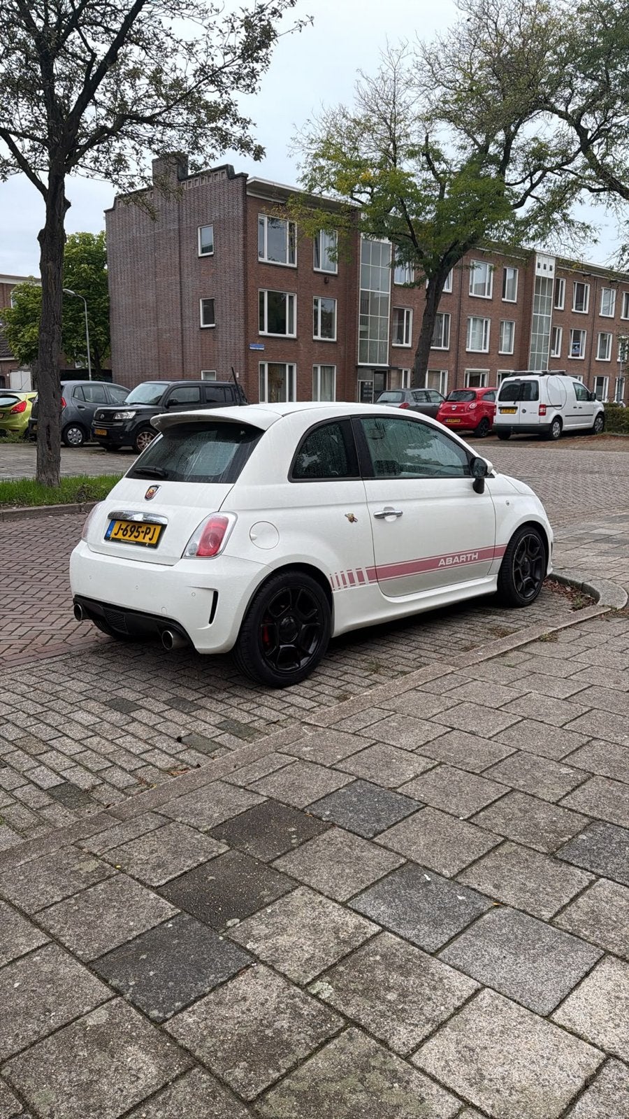 Fiat 500 Abarth Automaat 2013 – Nieuwe APK – € 7.000, Automaat, 15 km/l, 4 stoelen, Alcantara