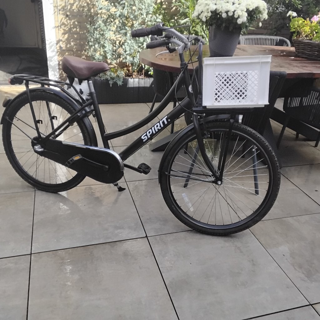 Te koop fiets meisje 26 inch, drie versnellingen, Terugtraprem, Gebruikt, Spirit, Handrem