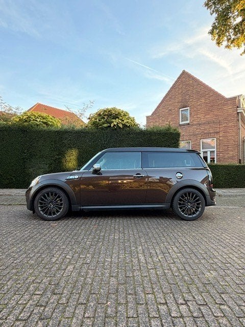 EXCLUSIVE CLUBMAN COOPER AUTOMAAT, Auto's, Euro 5, 4 cilinders, Bruin, Leder