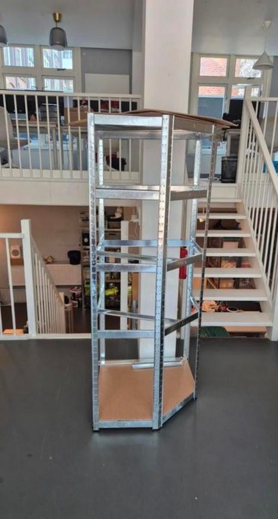 Metalen stellingkast met houten planken - Hoekmodel, Ophalen, Gebruikt