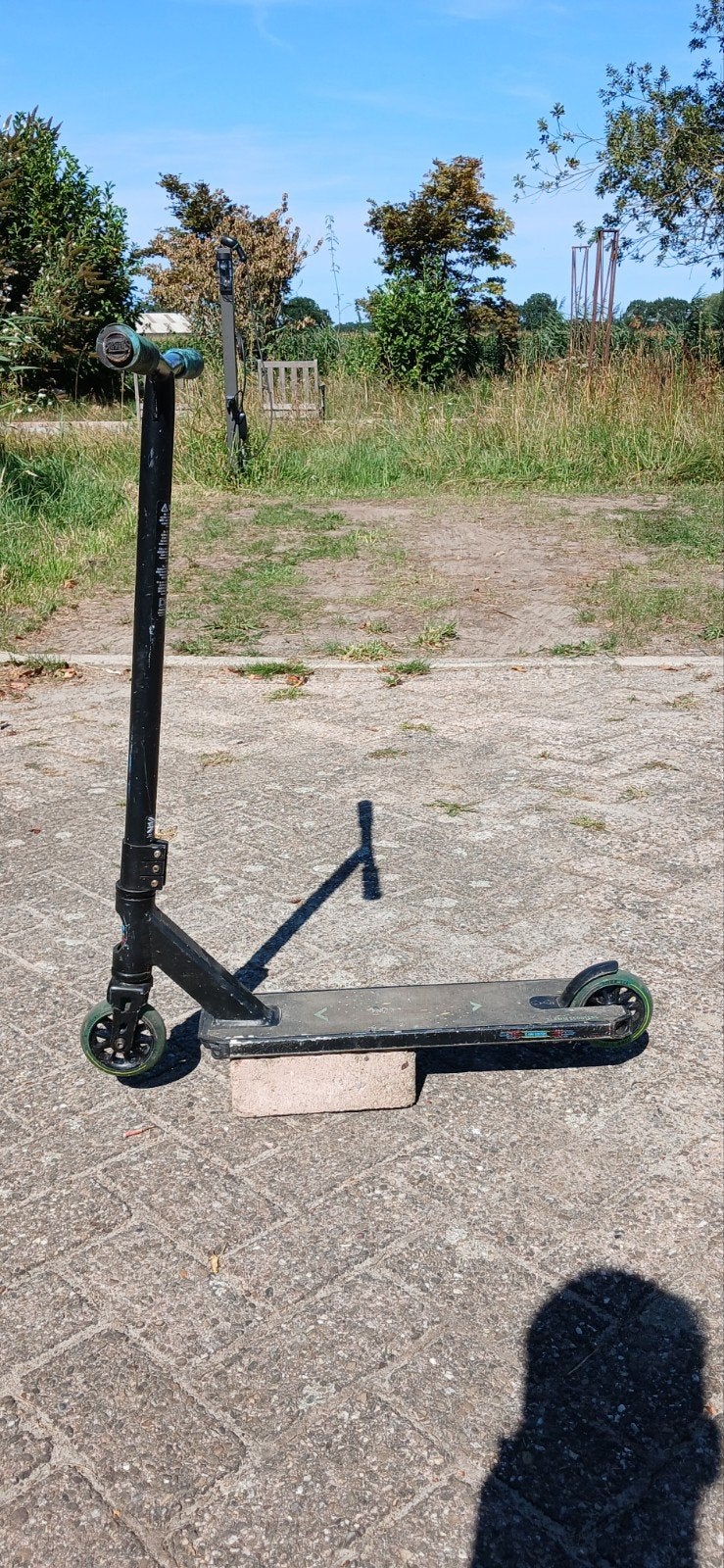 stunt step, Fietsen en Brommers, Steps, Ophalen, Gebruikt, Gewone step, Slamm Scooters