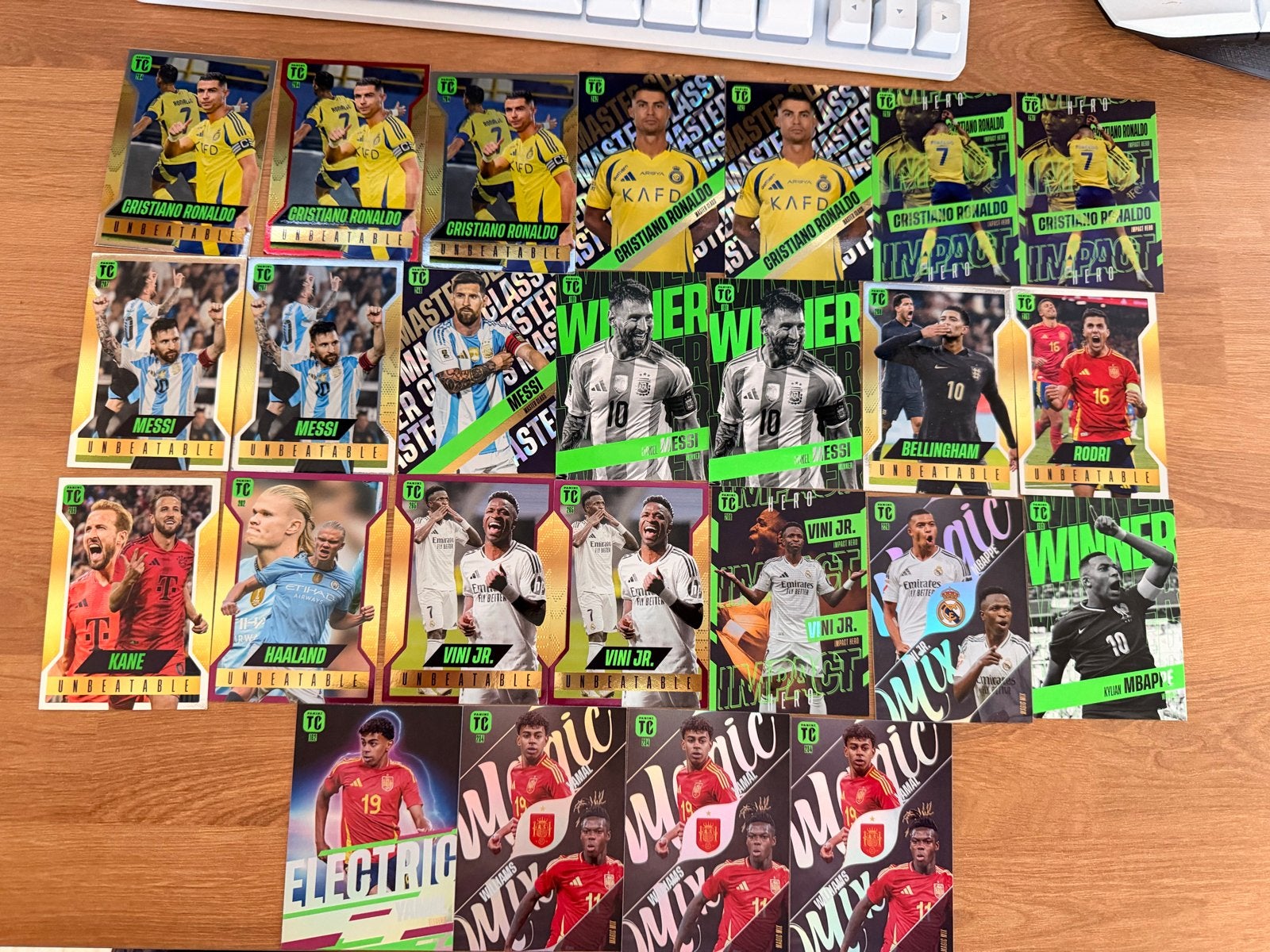 Panini Top Class 2025 Voetbal Kaarten Messi Ronaldo, Ophalen of Verzenden, Nieuw, Buitenlandse clubs, Spelerskaart