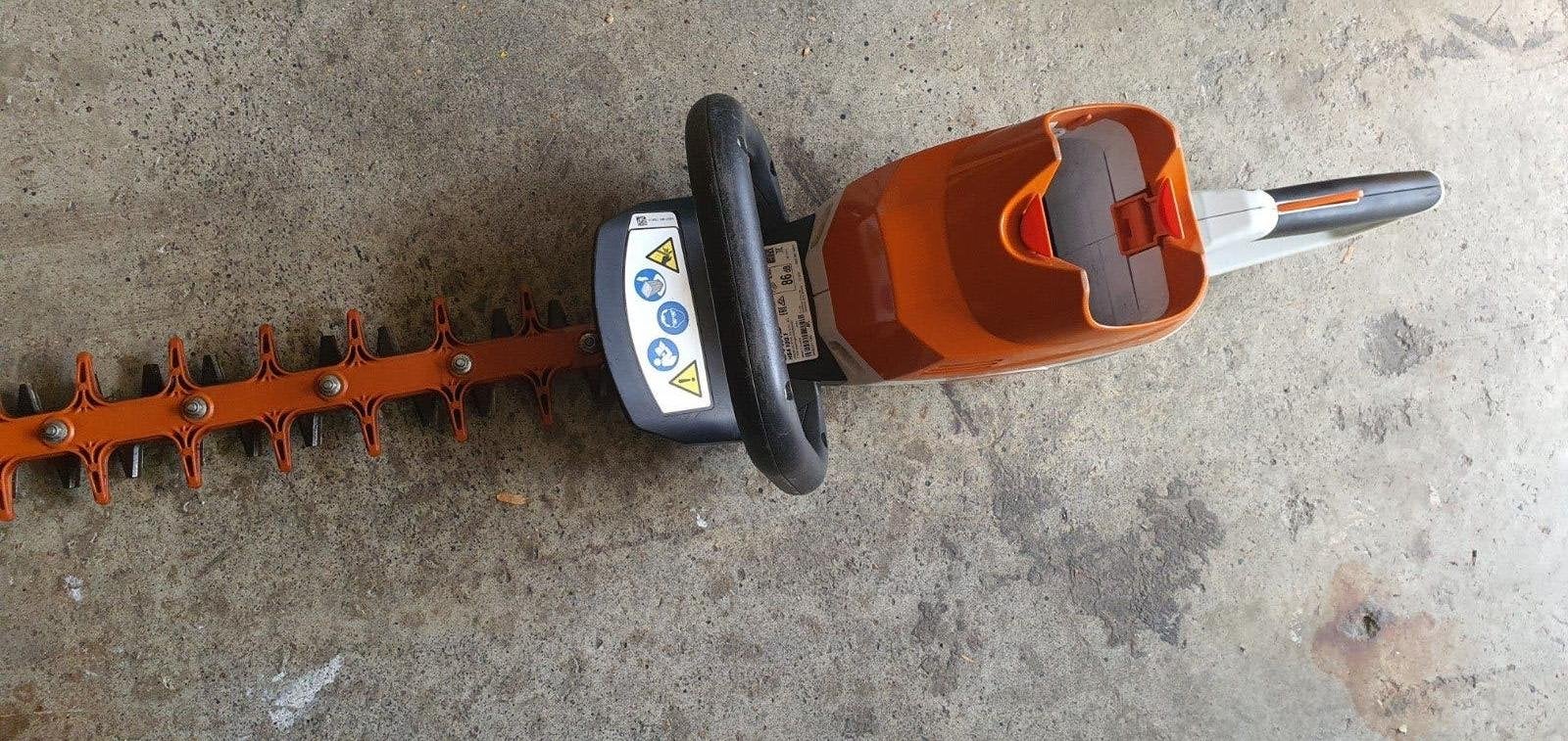 STIHL HSA 100.1 ACCUHEGGENSCHAAR, 60CM, Ophalen of Verzenden, Gebruikt, Elektrisch, Stihl