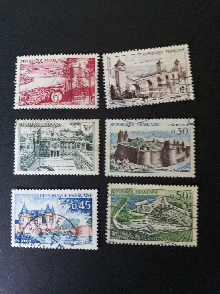 Frankrijk plaatsen gebouwen steden 1955-59 gestempeld, Ophalen of Verzenden, Gestempeld