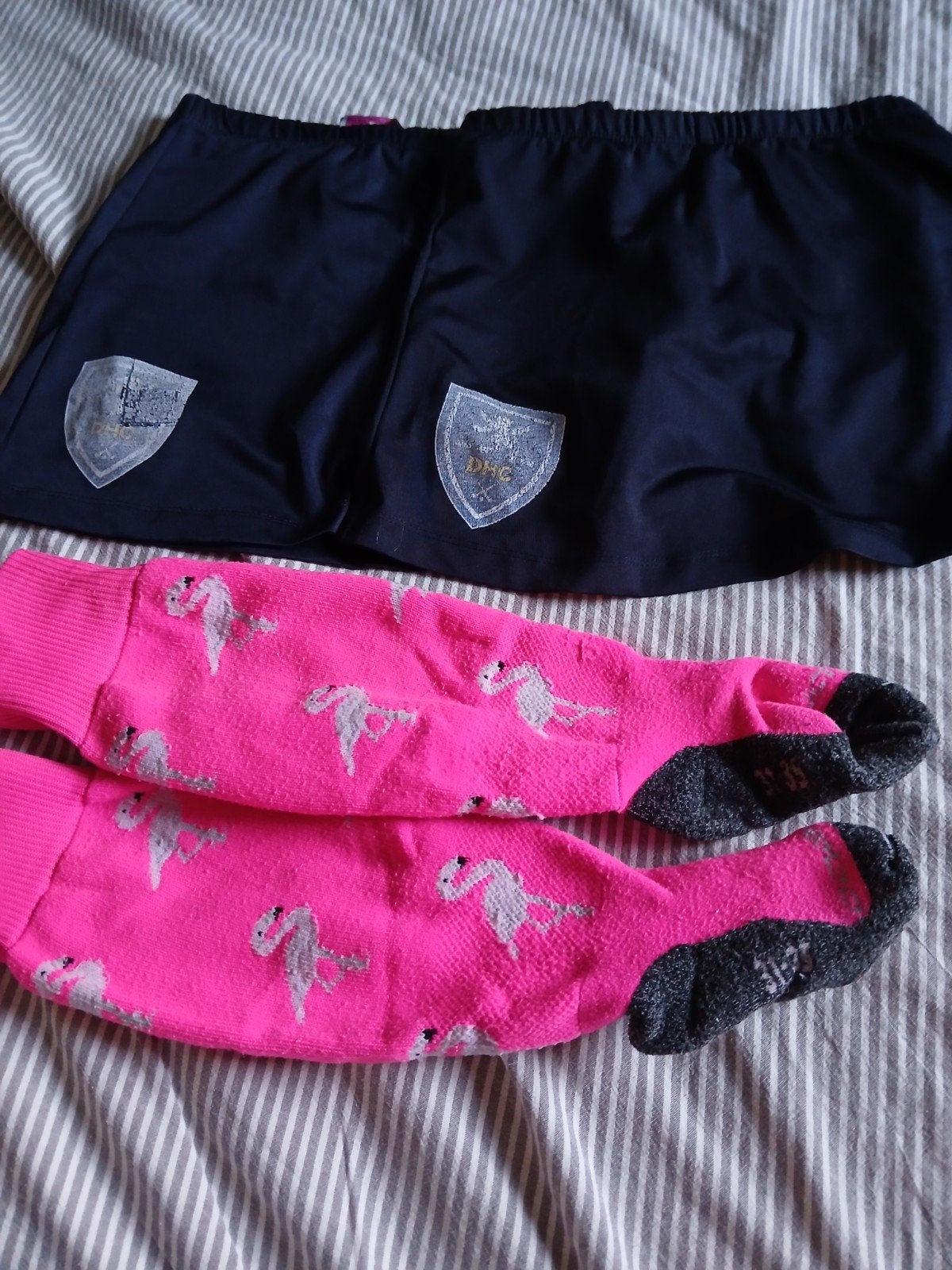 dhc hockey rokjes 128 met sokken 31-35, Sport en Fitness, Hockey, Ophalen of Verzenden, Gebruikt, Kleding