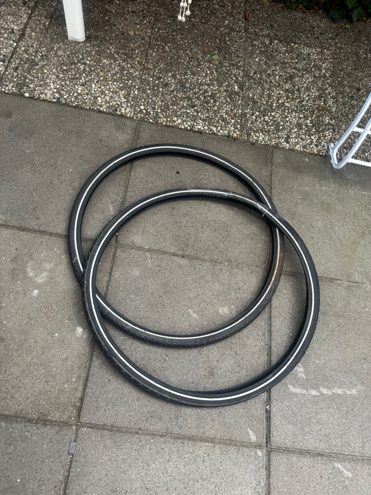 2 buiten band fiets 28”, Ophalen, Overige typen, Zo goed als nieuw, Minder dan 2 meter