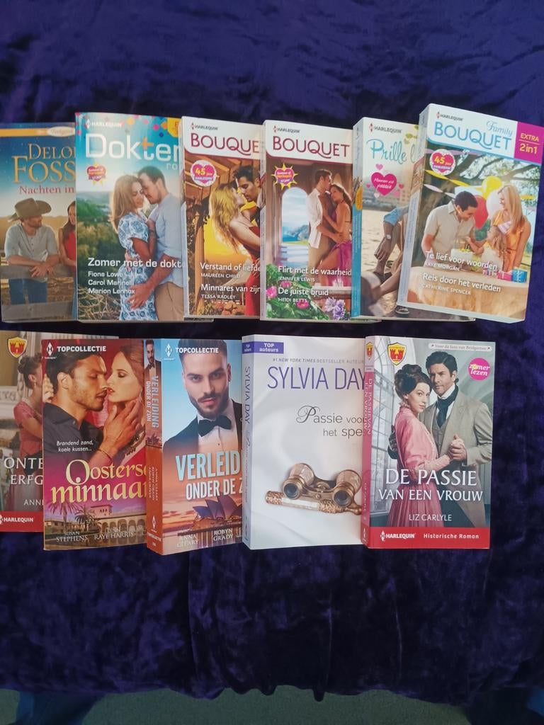 Grote collectie Harlequin romans - Nieuw, Boeken, Romans, Nieuw, Nederland, Ophalen of Verzenden