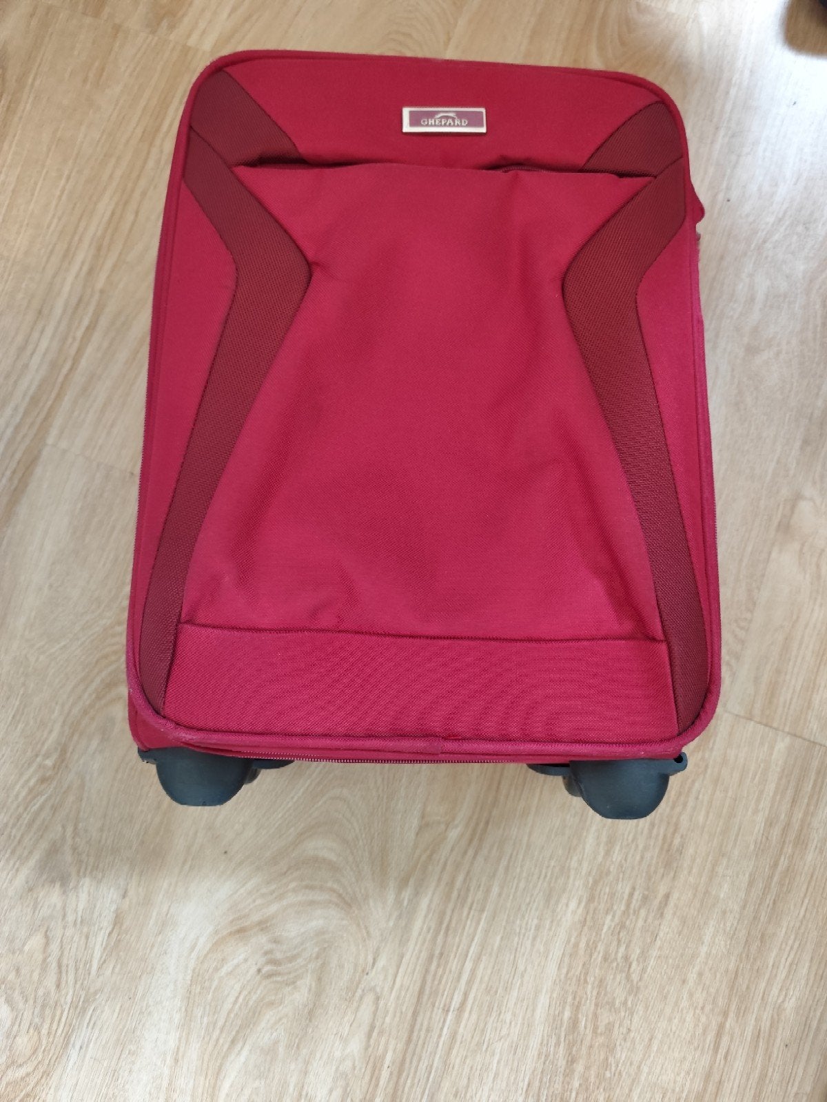 Suitcase, Sieraden, Tassen en Uiterlijk, Koffers, Verzenden, Hard kunststof, Minder dan 50 cm