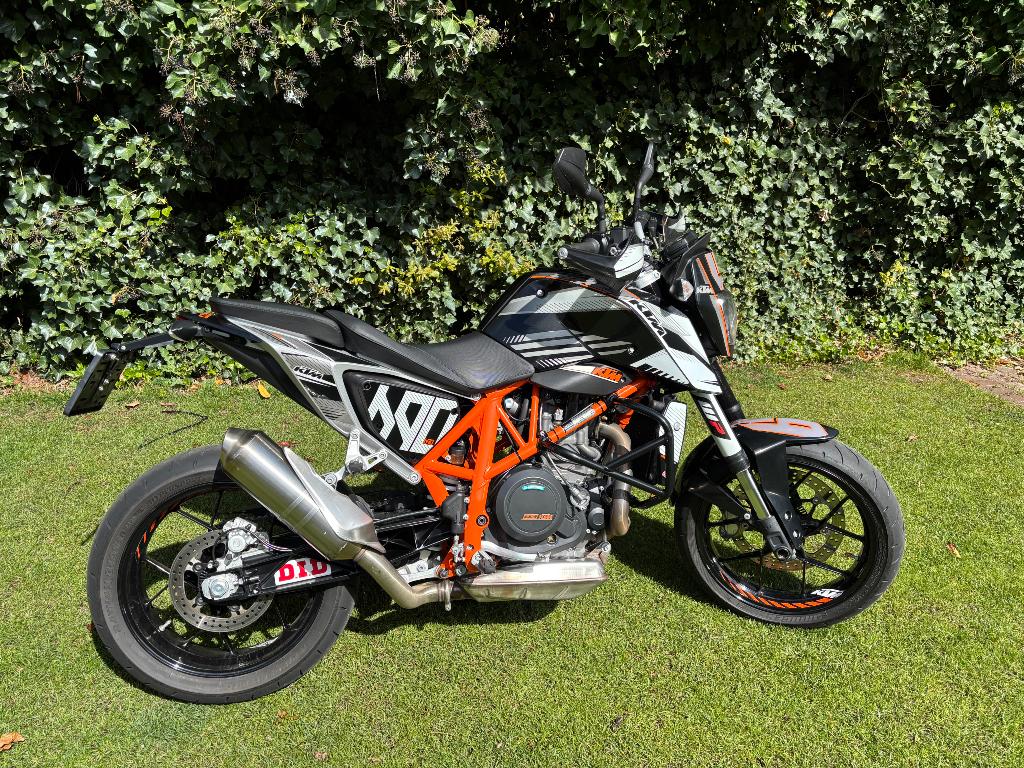 KTM duke 690, LED Verlichting, Particulier, 1 cilinder, Naked bike