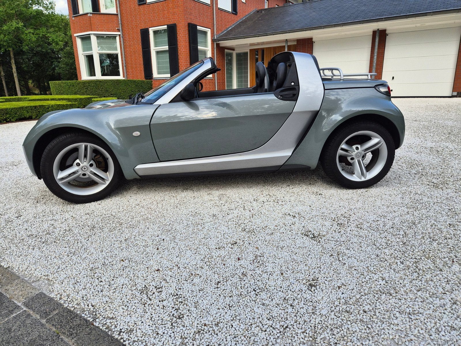 Smart Roadster 0.7 60KW AUT 2004 Grijs, Auto's, Smart, Automaat, Achterwielaandrijving, Roadster, Origineel Nederlands