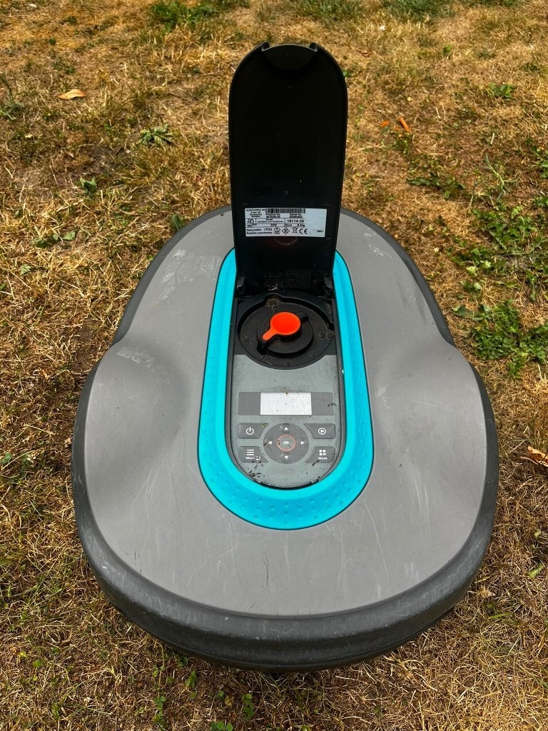 Gardena Sileno Life 1000 robotmaaier, Ophalen, Gebruikt, Bestuurbaar via app, 20 tot 25 cm