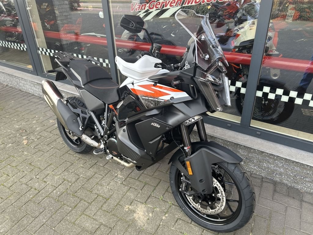 KTM 1390 SUPER ADVENTURE S 2026, Nieuw, Bedrijf, Naked bike