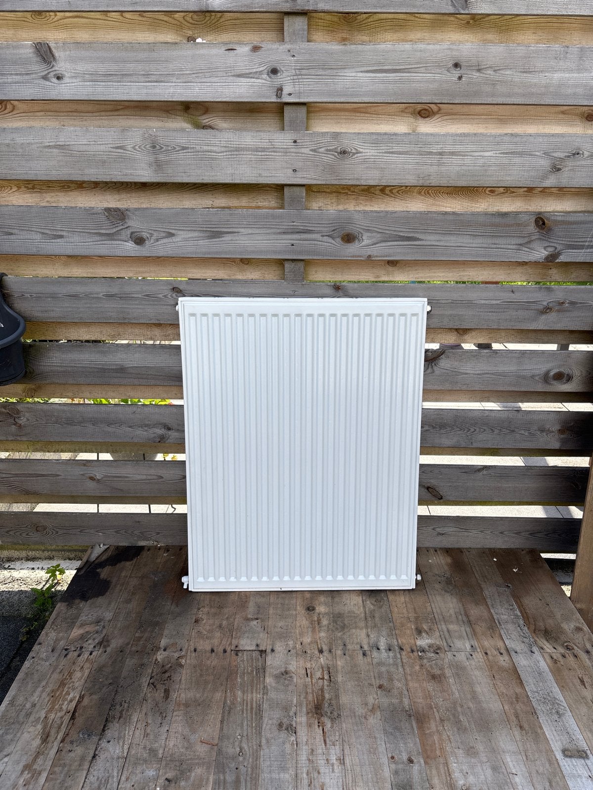 Witte radiator, zo goed als nieuw, Doe-het-zelf en Verbouw, Ophalen, 500 tot 800 watt, Radiator, Zo goed als nieuw