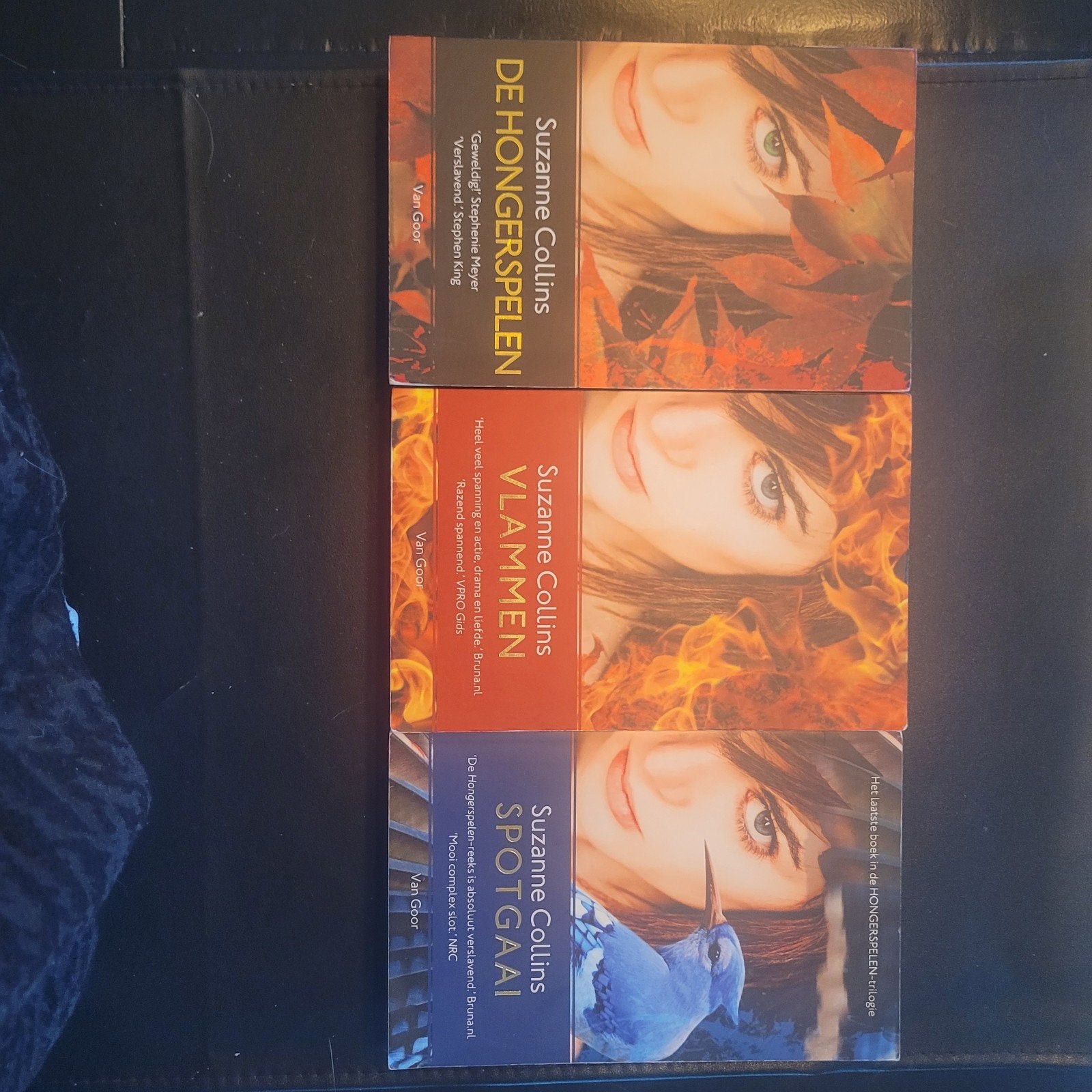 De Hongerspelen Trilogie - Suzanne Collins, Boeken, Ophalen of Verzenden, Gelezen