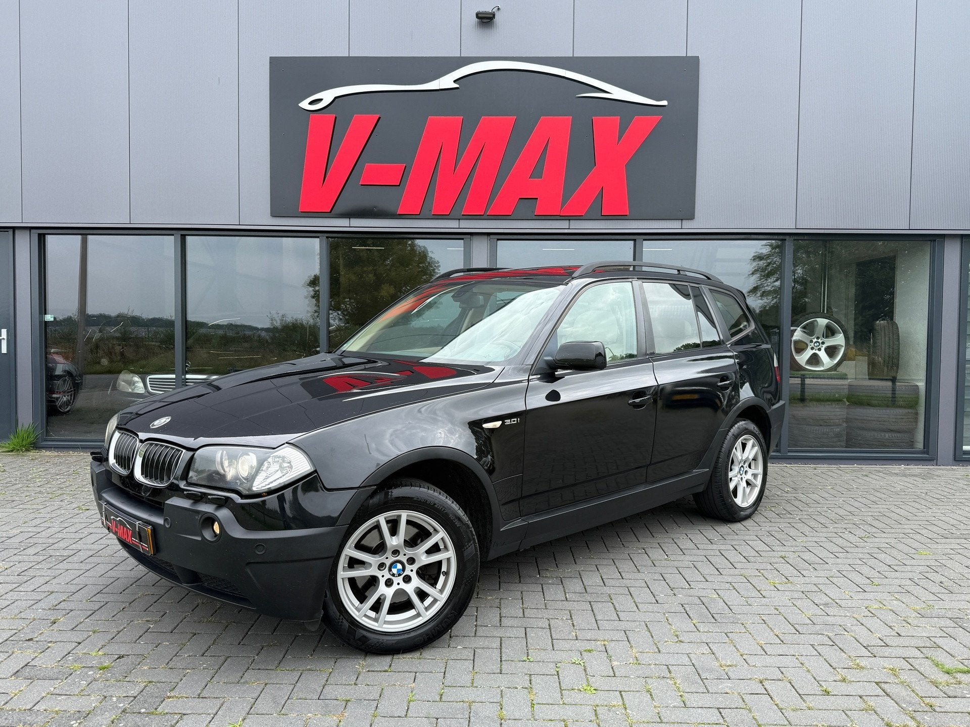 BMW X3 3.0i AUT High Executive NAP Pano Leder Xenon Clima, Gebruikt, Beige, 2000 kg, Zwart