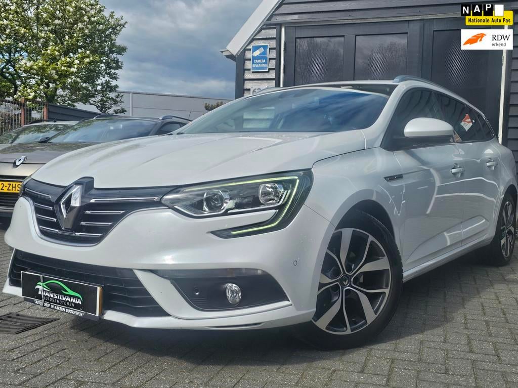 Renault Mégane 1.5 dCi Bose/stoelmassage/achteruitcamera/am, Auto's, Renault, Bedrijf, Te koop, Mégane, ABS, Achteruitrijcamera