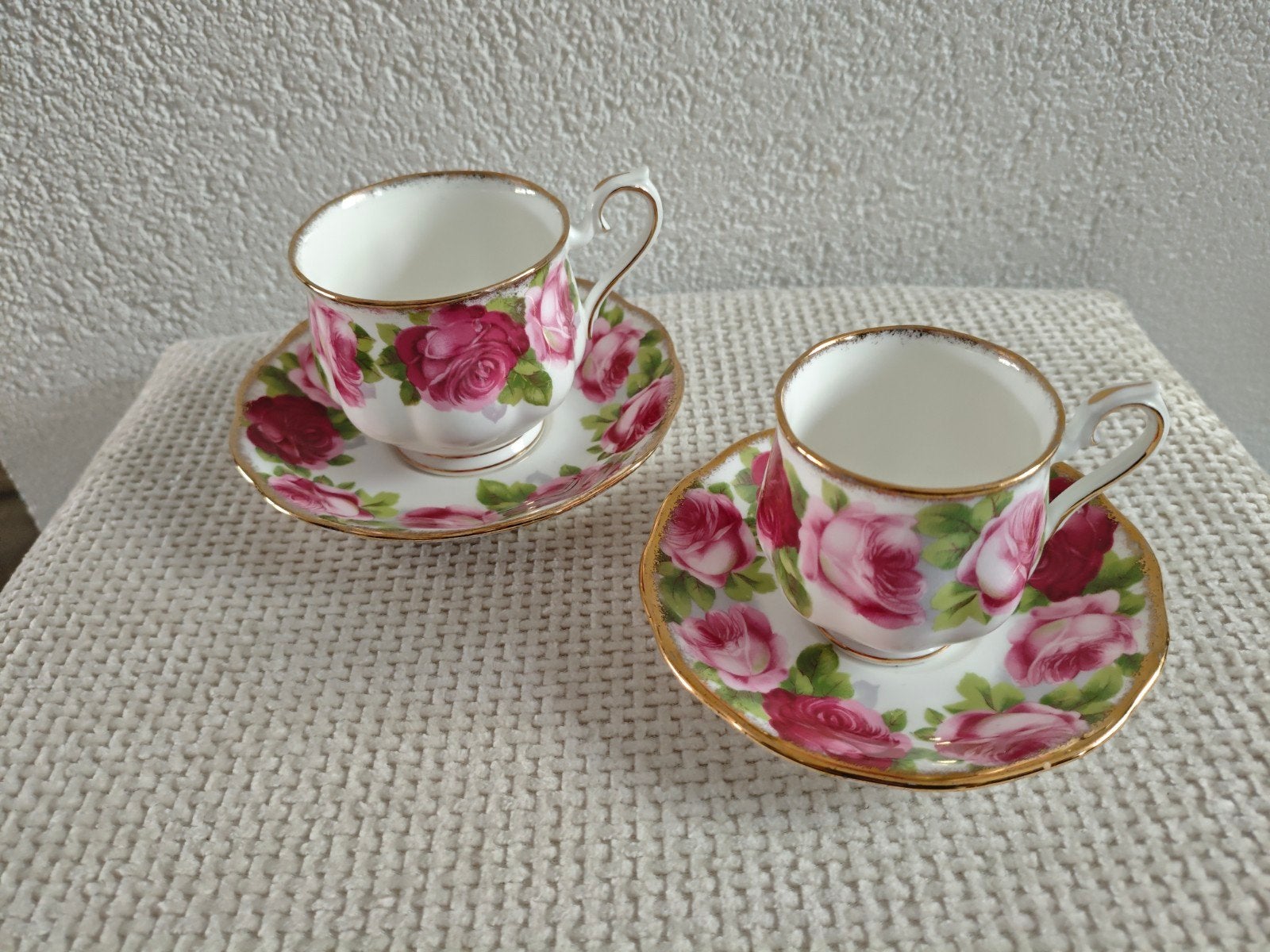 Royal Albert Old Country Roses Koffie- en Theekopje compleet, Huis en Inrichting, Keuken | Servies, Ophalen of Verzenden, Zo goed als nieuw
