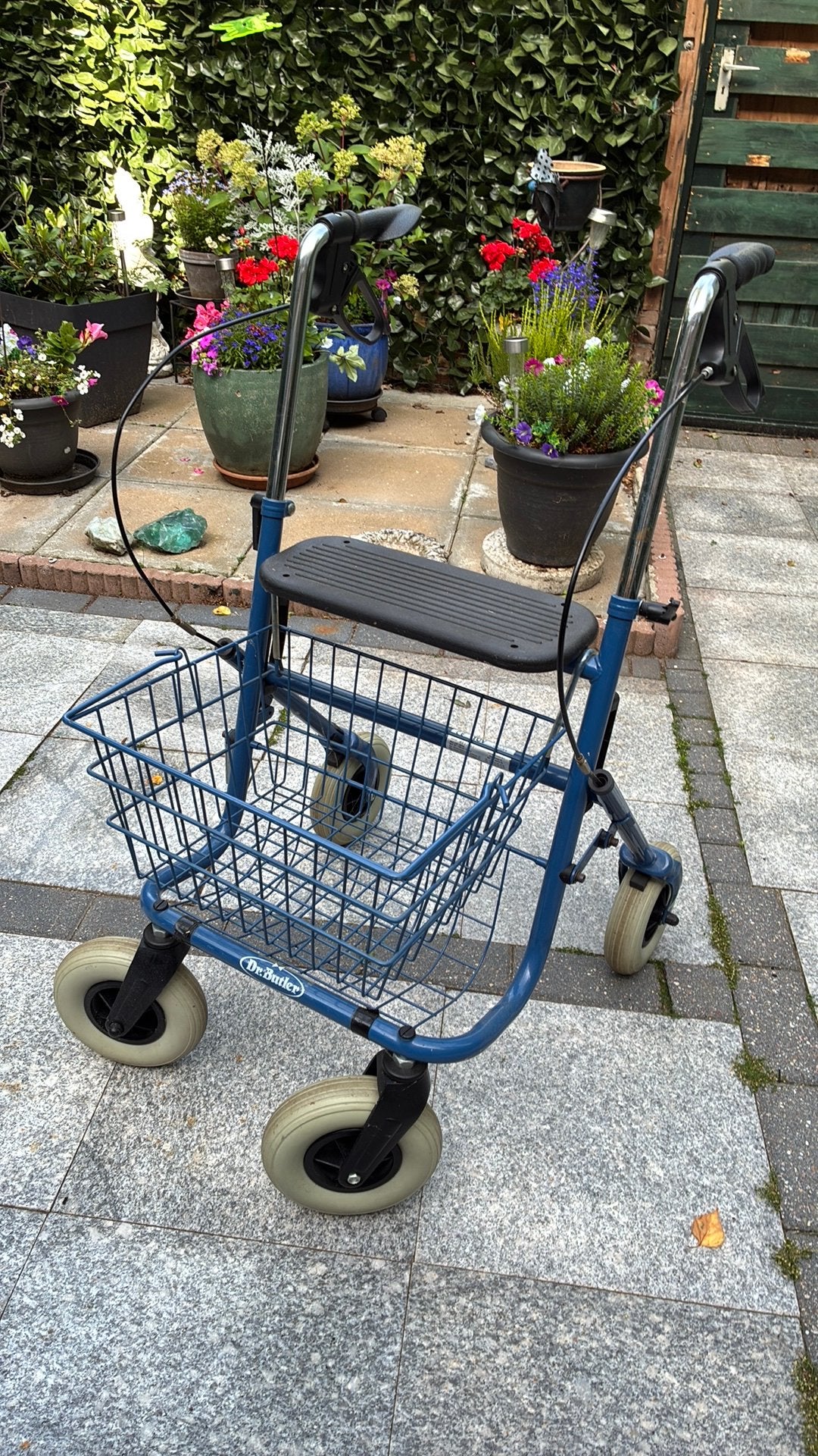 Blauwe rollator, Ophalen, Zo goed als nieuw