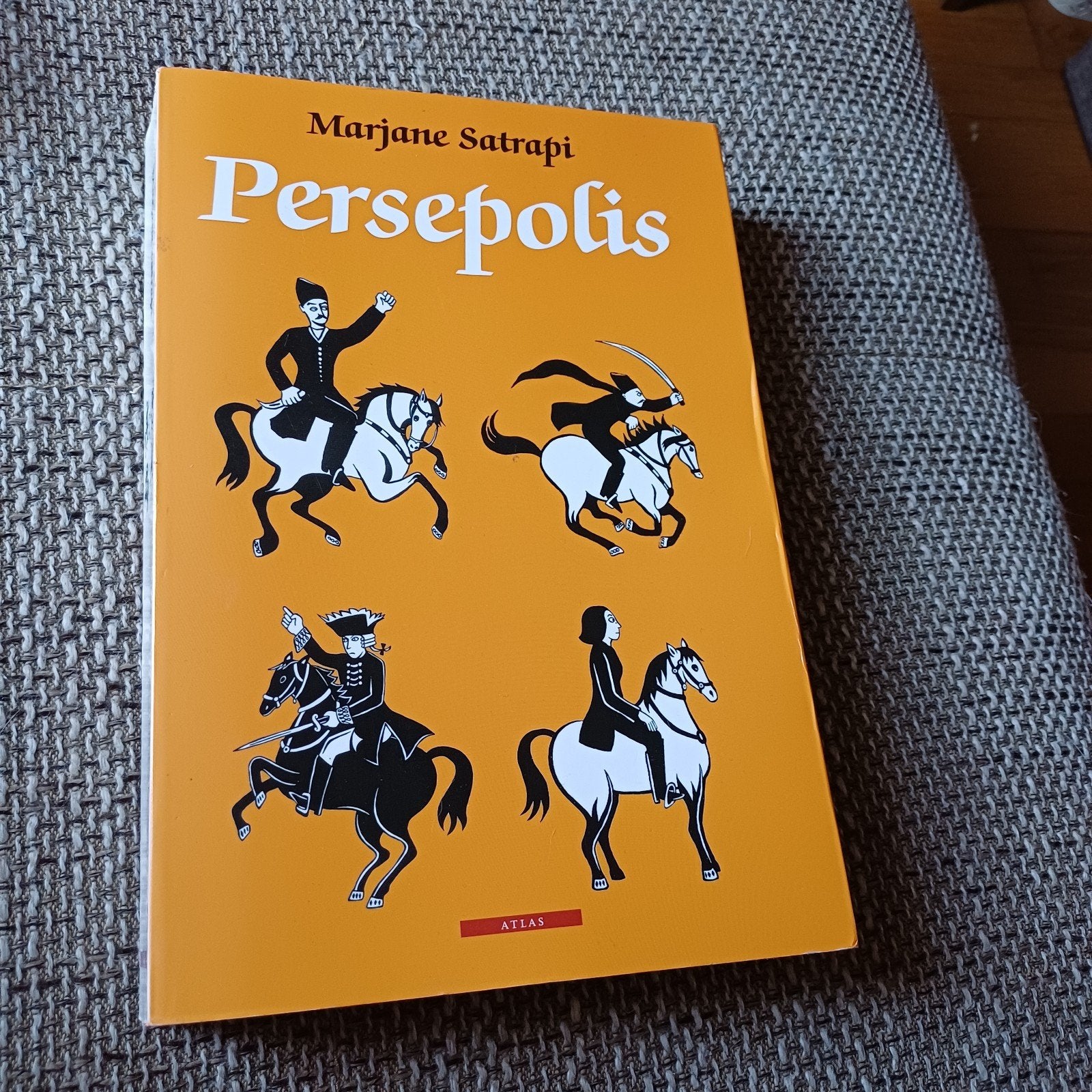 Persepolis - Marjane Satrapi (graphic novel), Boeken, Ophalen of Verzenden, Zo goed als nieuw, Marjane Satrapi, Overige