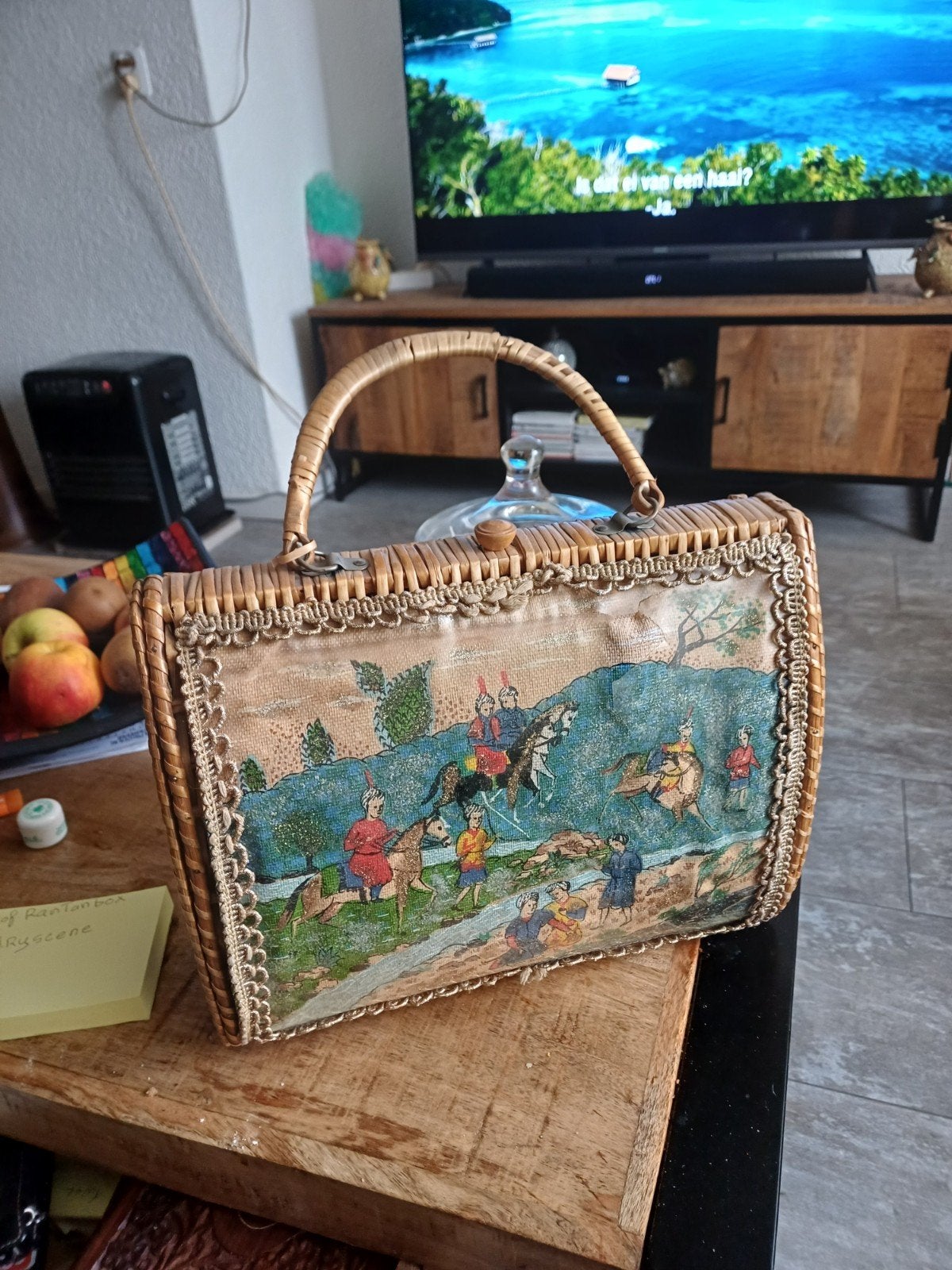 antiek  bijzonder  rotan tasje met paardrijscenen handgemaak, Ophalen of Verzenden