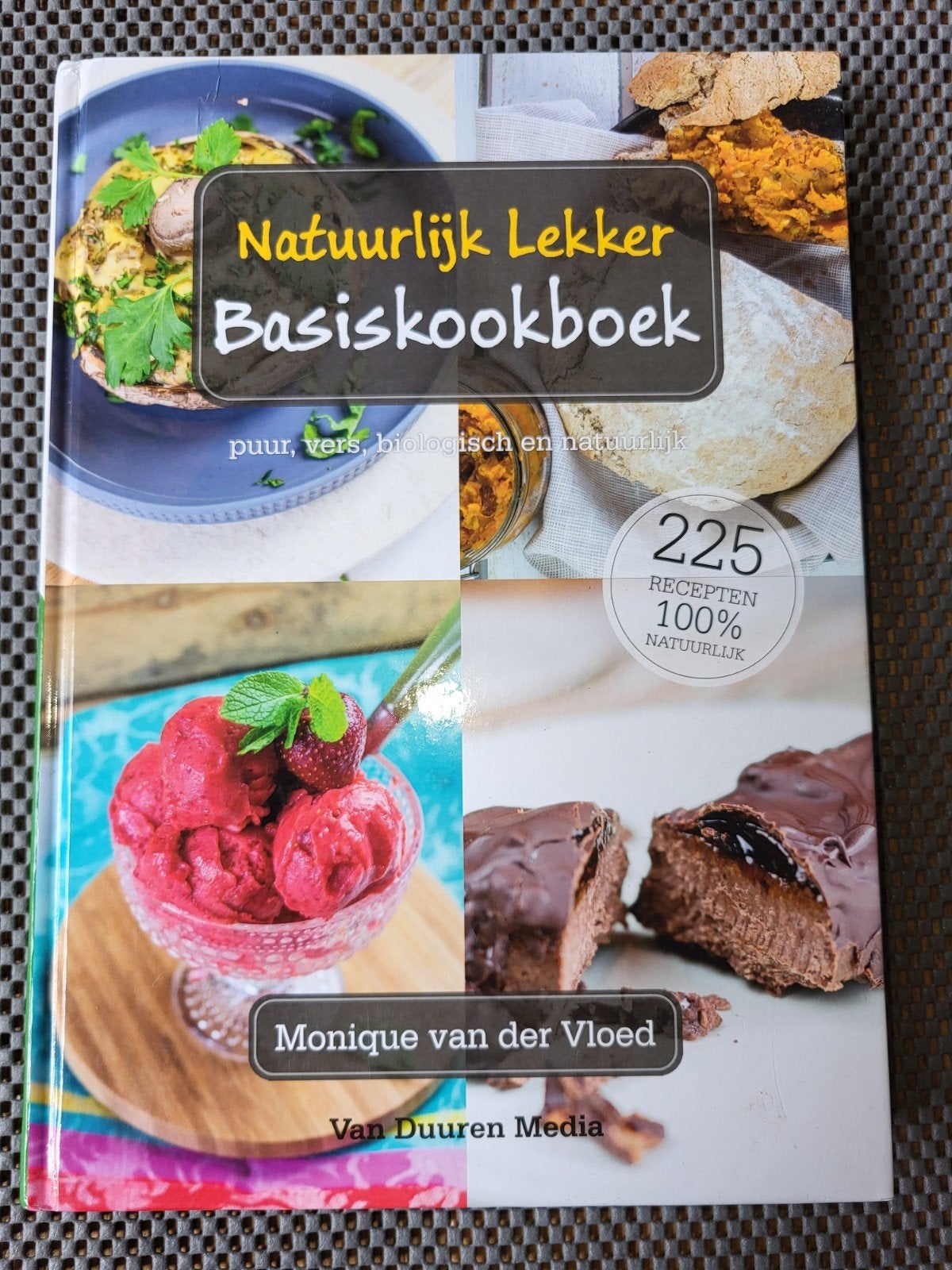 Natuurlijk lekker basiskookboek,  Monique van der vloed, Ophalen of Verzenden, Zo goed als nieuw