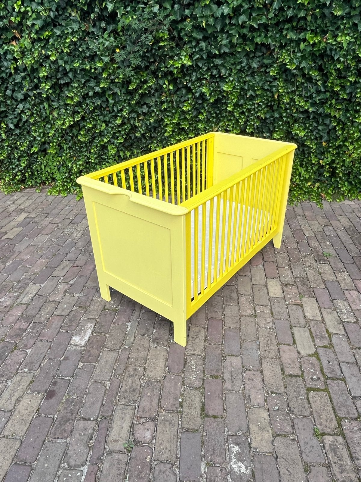 Geel houten babybedje met commode - Afmeting, Ophalen, Gebruikt, 190 cm of minder, Hout