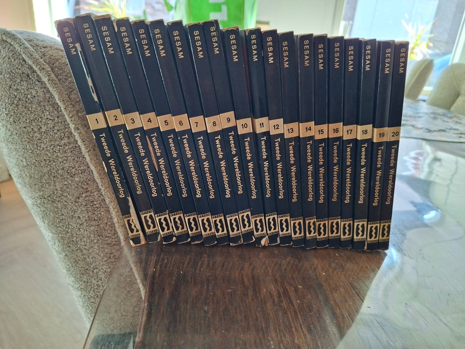 Sesam Tweede Wereldoorlog Boeken - Complete Serie, Boeken, Ophalen of Verzenden, Tweede Wereldoorlog, Gelezen, Algemeen