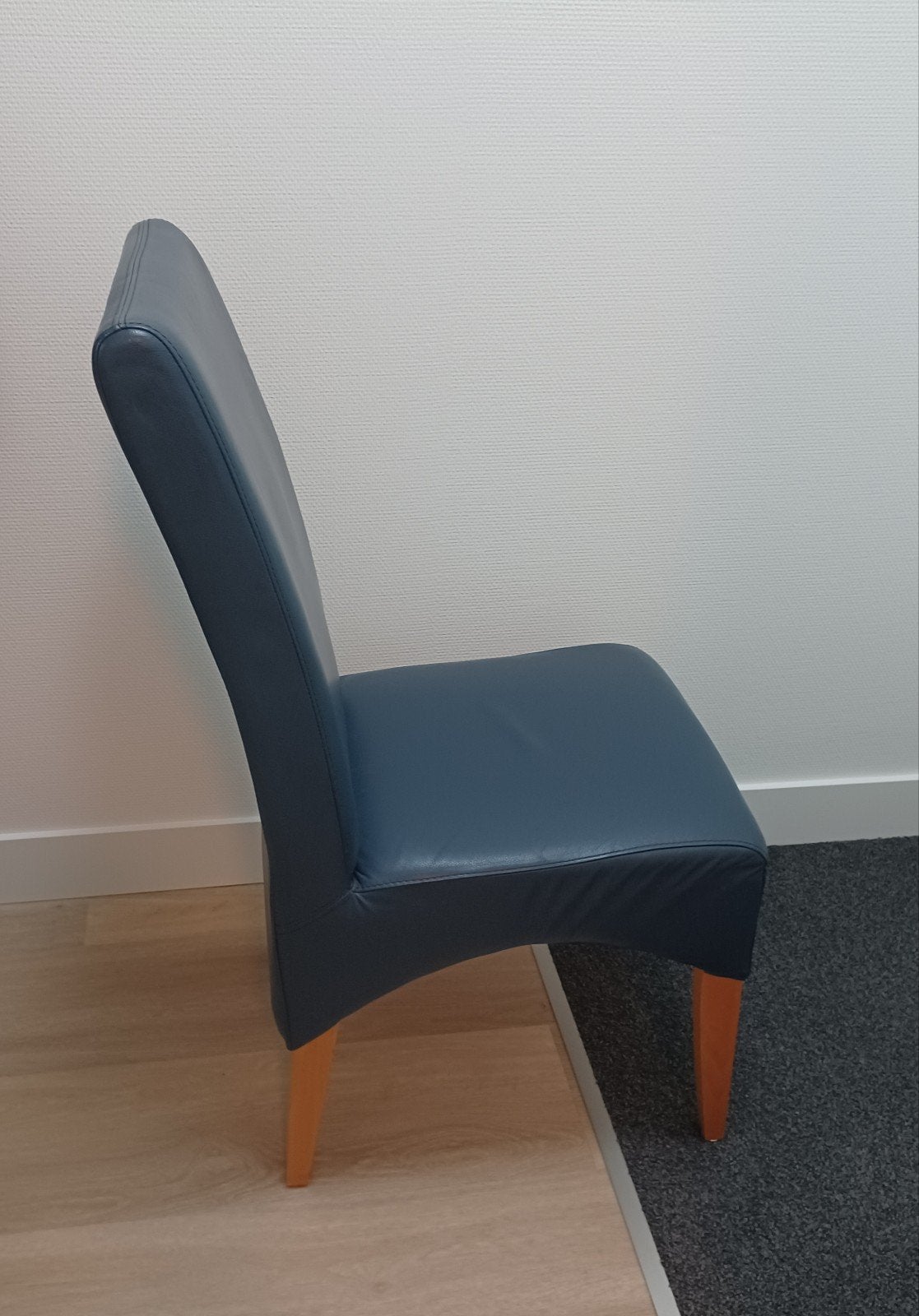 eetkamer stoel, Ophalen, Eén