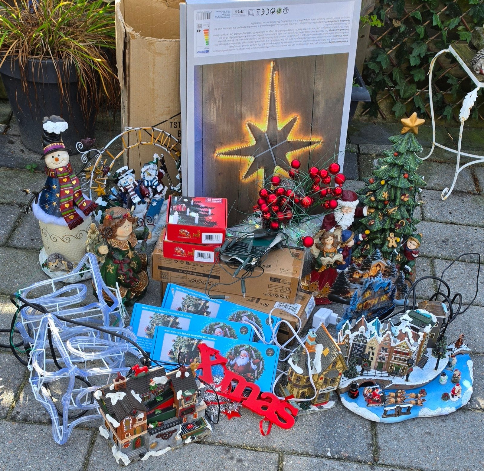 Verschillende kerst spullen, Ophalen