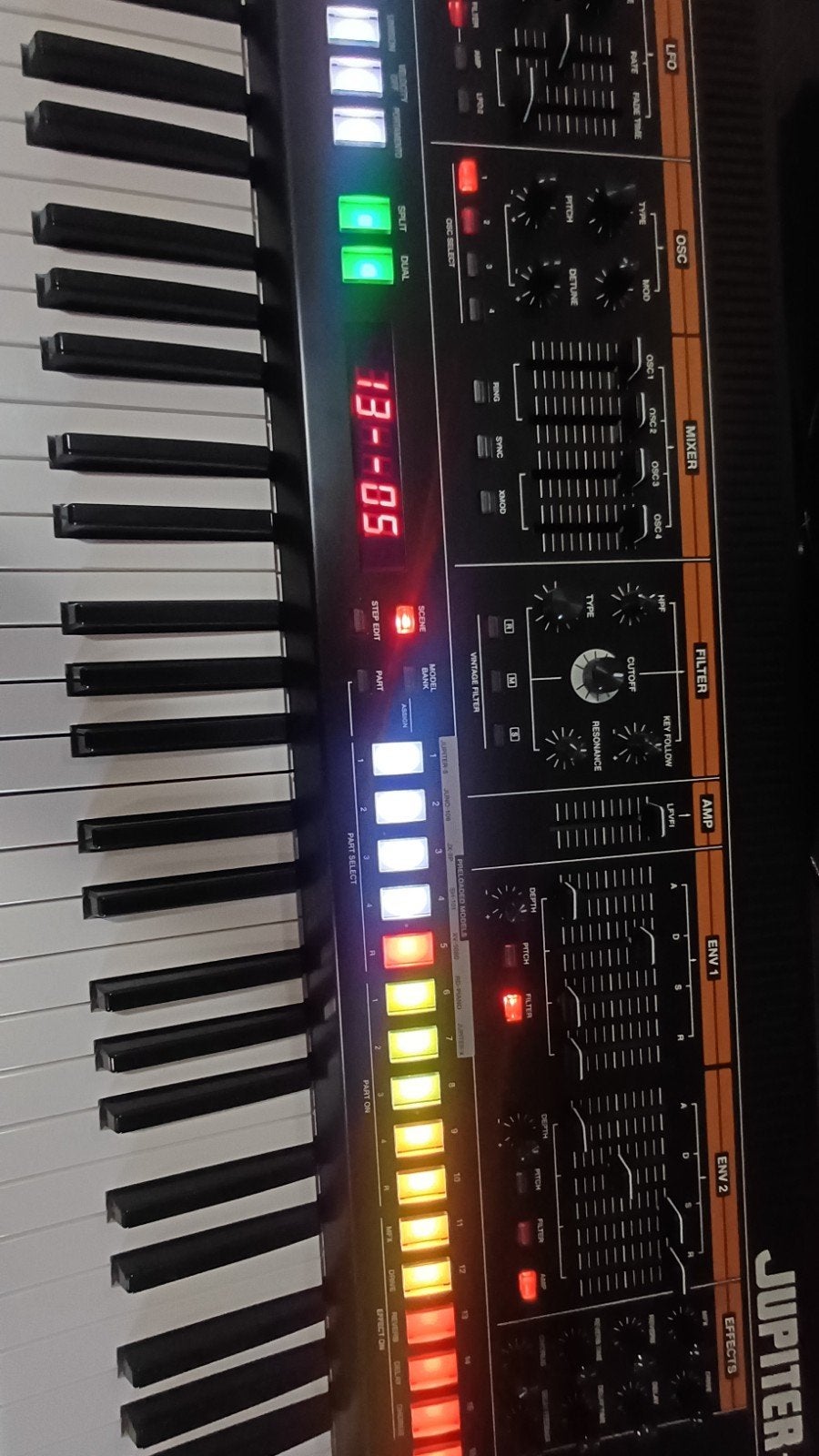 Roland Jupiter-X Synthesizer - Zo goed als nieuw, Ophalen of Verzenden, Zo goed als nieuw, Overige aantallen, Roland