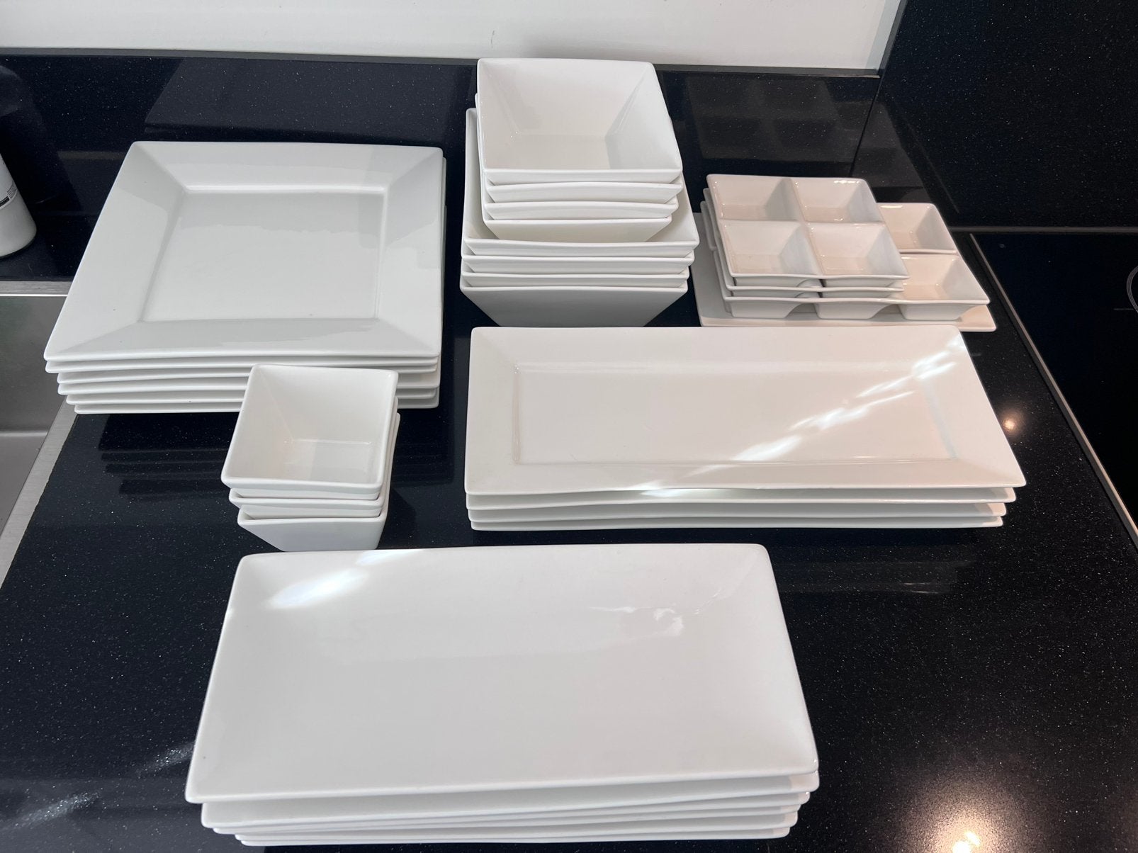 Servies. Complete set., Ophalen, Overige stijlen, Porselein, Schaal of Schalen