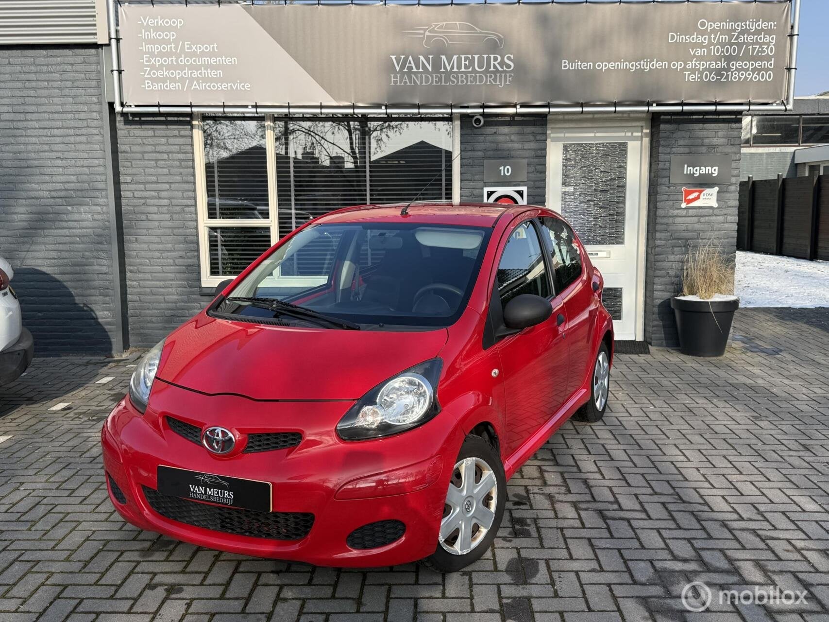 Toyota Aygo 1.0-12V Access, APK 05-2027, Auto's, Toyota, Voorwielaandrijving, Euro 5, Stof, Gebruikt