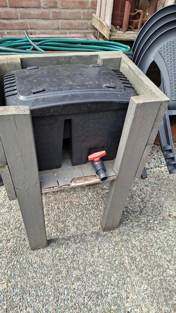 Vijverfilter met houten ombouw, Ophalen of Verzenden, Gebruikt