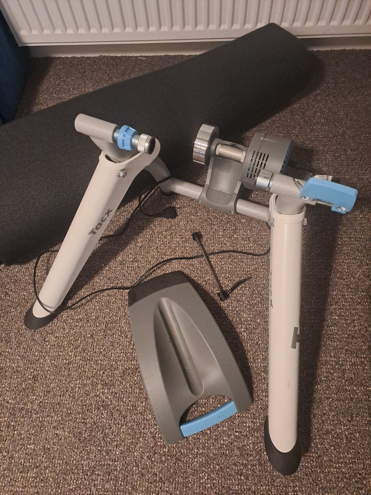 Tacx Flow smart  fietstrainer inclusief vloermat, Ophalen, Zo goed als nieuw, Overige typen